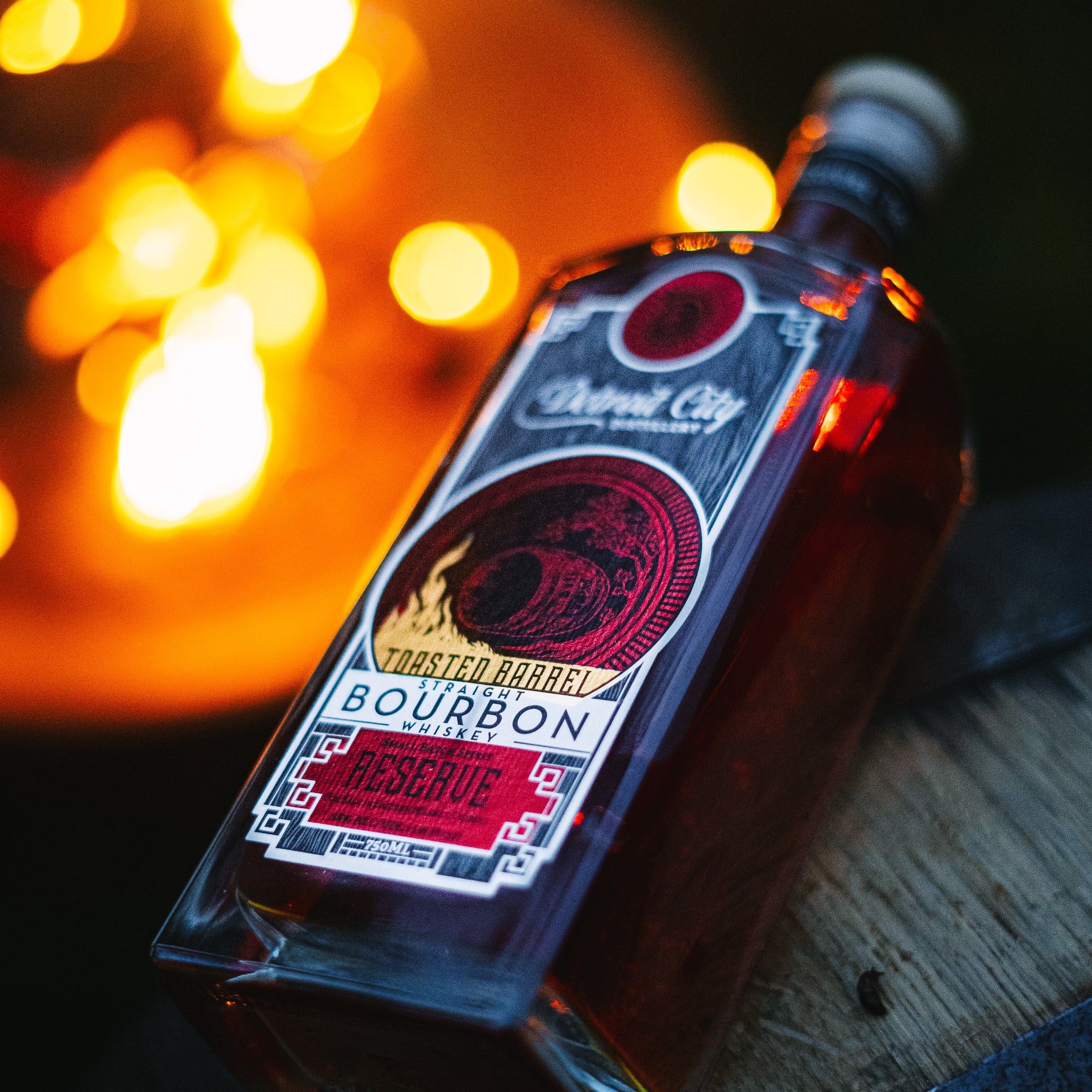 HATE HONEY「DETROIT」 Detroit City Distillery Honey Barrel Straight Bourbon